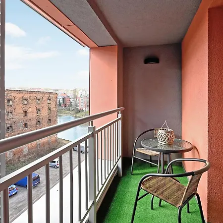 Hotel apartamentowy Dom & House - Waterlane Island