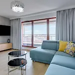Waterlane Island Spa & Wellness Residences By Noclegi Renters