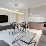 Aparthotel Waterlane Island Spa & Wellness Residences By Noclegi Renters Gdaňsk