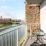 Waterlane Island Spa & Wellness Residences By Noclegi Renters Aparthotel 4*