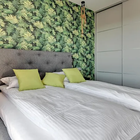 Apartment Dom & House - Waterlane Island *