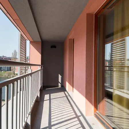 Aparthotel Dom & House - Waterlane Island