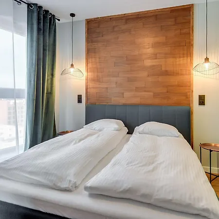 Waterlane Island & Wellness Residences By Renters 4* Gdańsk