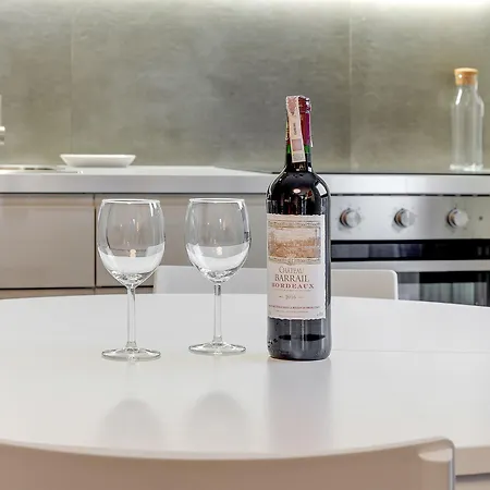 Dom & House - Waterlane Island