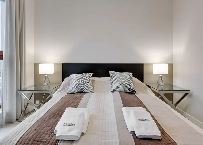 Waterlane Island Spa & Wellness Residences By Noclegi Renters 4*