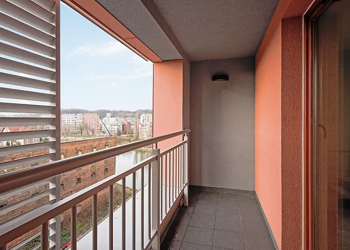 Waterlane Island By Renters 4*