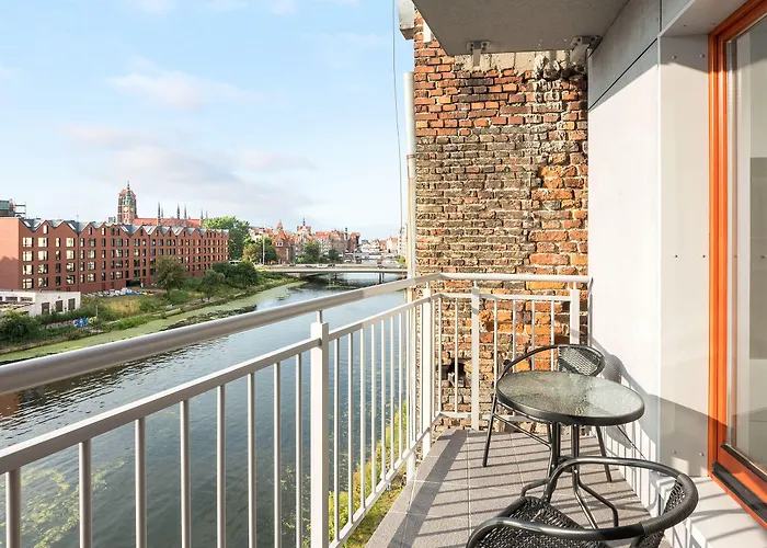 Waterlane Island Spa & Wellness Residences By Noclegi Renters מלון דירות 4*