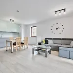 Waterlane Island Spa & Wellness Residences By Noclegi Renters 4* Gdańsk