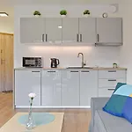 Apartmanhotel Waterlane Island Spa & Wellness Residences By Noclegi Renters Gdańsk
