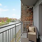 Apartmanhotel Waterlane Island Spa & Wellness Residences By Noclegi Renters Gdańsk