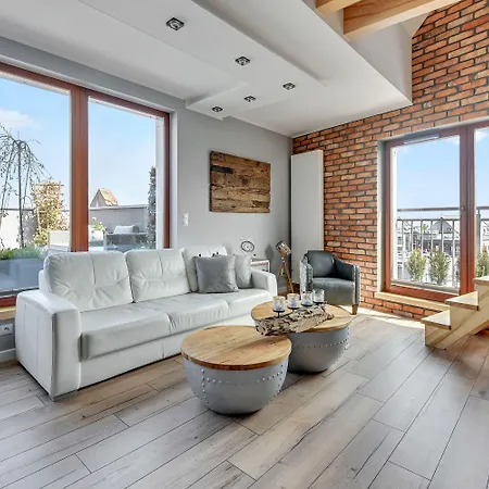 Aparthotel Waterlane Island & Wellness Residences By Renters